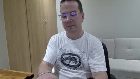 Brett online show from 11-21-25, 04:38