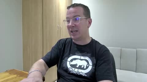 Brett online show from 11-24-25, 06:29