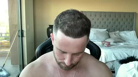 Snapshot of brettmycles chatting on 02-15-25, 12:04 Brett Mycles online show from 02-15-25, 12:04