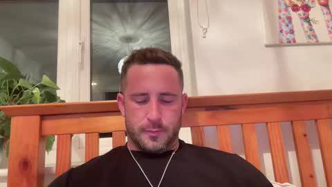 Snapshot of brettmycles chatting on 03-10-25, 09:29 Brett Mycles online show from 03-10-25, 09:29