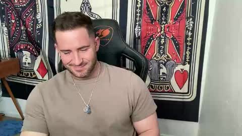 Snapshot of brettmycles chatting on 12-21-25, 07:21 Brett Mycles online show from 12-21-25, 07:21