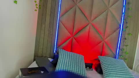 Snapshot of briaconner_ chatting on 05-21-26, 02:51 B R I A online show from 05-21-26, 02:51