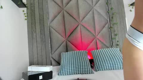 Snapshot of briaconner_ chatting on 06-04-26, 02:50 B R I A online show from 06-04-26, 02:50