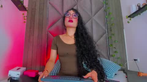 Snapshot of briaconner_ chatting on 06-06-26, 03:00 B R I A online show from 06-06-26, 03:00