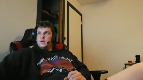 brian7891012 online show from 02-21-26, 05:03