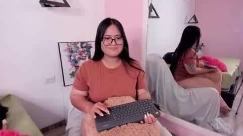 Snapshot of briana_goldd chatting on 05-26-26, 03:35 Brianna online show from 05-26-26, 03:35