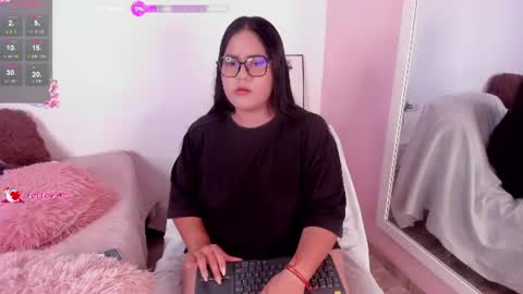 Snapshot of briana_goldd chatting on 06-17-26, 03:42 Brianna online show from 06-17-26, 03:42