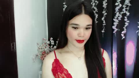 Claire online show from 06-11-26, 10:41