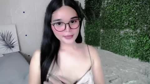 Claire online show from 07-21-26, 01:08