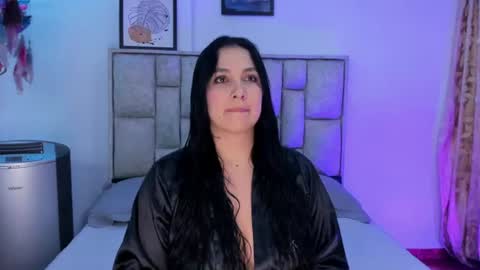     online show from 06-09-26, 06:08