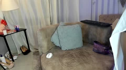 Snapshot of brianaharrizoon1 chatting on 02-21-25, 01:55 briana online show from 02-21-25, 01:55