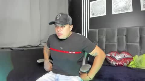 Snapshot of brianhot_fire chatting on 12-02-25, 03:45 brianhot_fire online show from 12-02-25, 03:45