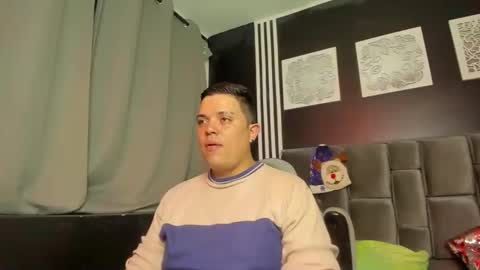 Snapshot of brianhot_fire chatting on 12-03-25, 02:41 brianhot_fire online show from 12-03-25, 02:41