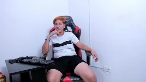 Snapshot of brianna_hard chatting on 02-06-25, 09:11 Brianna online show from 02-06-25, 09:11