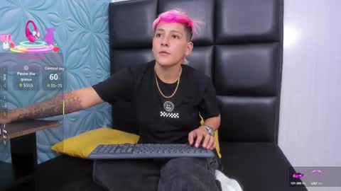 Snapshot of brianna_hard chatting on 09-30-25, 03:44 Brianna online show from 09-30-25, 03:44