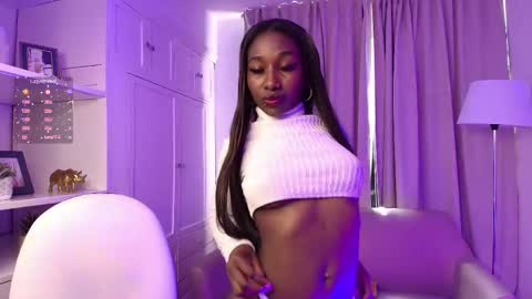 Snapshot of brianna_styles chatting on 09-22-25, 01:35 brianna_styles online show from 09-22-25, 01:35