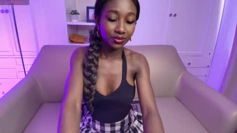 Snapshot of brianna_styles chatting on 10-13-25, 01:55 brianna_styles online show from 10-13-25, 01:55
