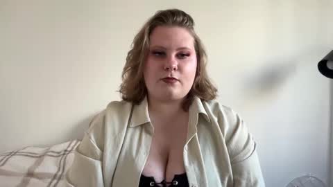 Snapshot of briannakiss21 chatting on 10-02-25, 12:12 Brianna online show from 10-02-25, 12:12