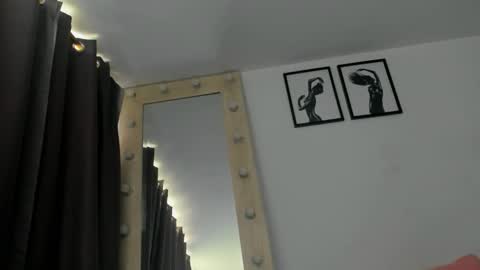 Snapshot of briannawhite10 chatting on 03-09-26, 05:50 briannawhite10 online show from 03-09-26, 05:50