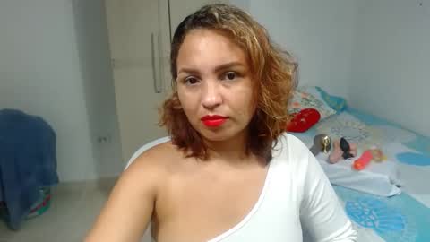 brida_angela29 online show from 04-28-26, 11:48