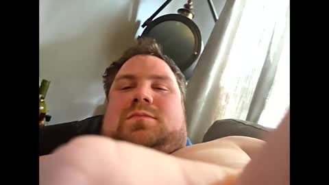 Snapshot of bridgeedude28 chatting on 03-12-26, 12:11 bridgeedude28 online show from 03-12-26, 12:11