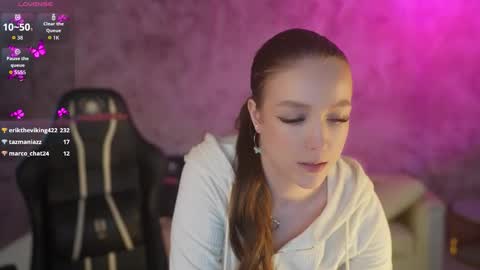 Diamonds Girls online show from 02-12-26, 12:38