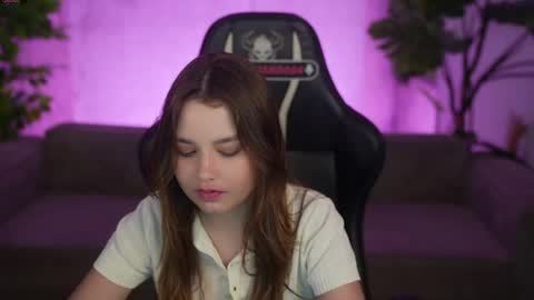 Diamonds Girls online show from 06-04-26, 10:38