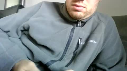 Snapshot of brighxn52 chatting on 11-13-25, 01:43 DevonLad online show from 11-13-25, 01:43