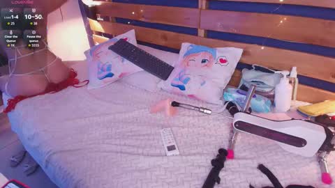Snapshot of brigiitte_rohan chatting on 10-22-25, 04:13  Brigiitte  online show from 10-22-25, 04:13
