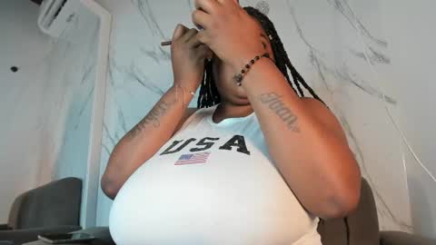 Snapshot of brionygip chatting on 10-04-25, 12:47 ANGIE online show from 10-04-25, 12:47