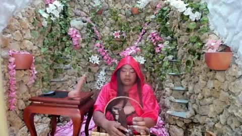 Snapshot of brionygip chatting on 10-31-25, 02:07 ANGIE online show from 10-31-25, 02:07