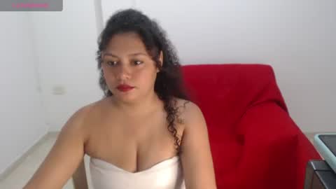 Snapshot of brisaluna chatting on 07-27-26, 04:41 brisaluna online show from 07-27-26, 04:41