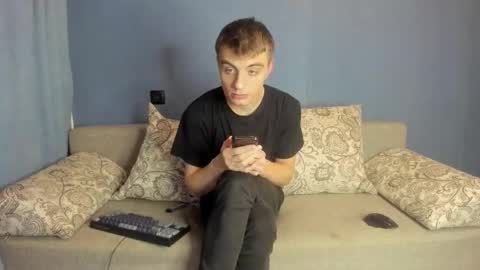 Snapshot of bristlebback chatting on 10-13-25, 06:19 bristlebback online show from 10-13-25, 06:19