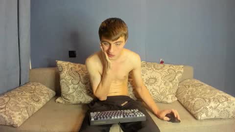 bristlebback online show from 11-26-25, 08:43