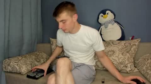 bristlebback online show from 06-14-26, 03:25