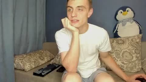 bristlebback online show from 06-17-26, 03:35