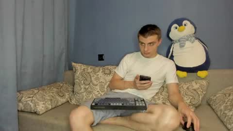 bristlebback online show from 06-19-26, 02:54