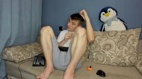 bristlebback online show from 06-27-26, 04:56