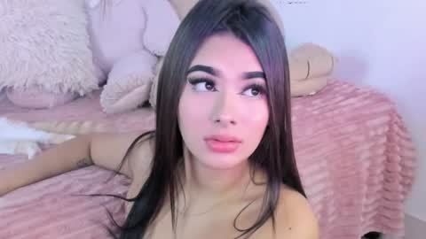 britanylin__ online show from 08-05-26, 09:12