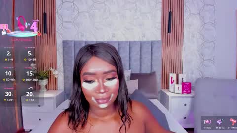 Snapshot of britanymooree chatting on 02-14-26, 07:10 Britany online show from 02-14-26, 07:10