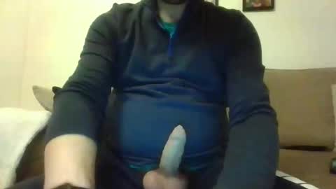 Snapshot of britguy6985 chatting on 01-20-25, 10:04 britguy6985 online show from 01-20-25, 10:04