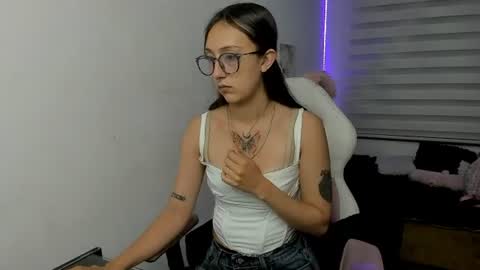 Snapshot of brith_ness chatting on 08-01-26, 03:39 Brith ness online show from 08-01-26, 03:39