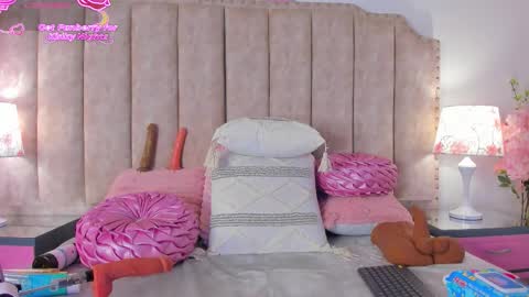 brithanyparker_ online show from 02-21-26, 05:30