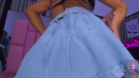 Snapshot of brithanyslim chatting on 12-02-24, 07:49 brithanyslim online show from 12-02-24, 07:49