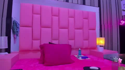 Snapshot of brithanyslim chatting on 12-03-24, 07:44 brithanyslim online show from 12-03-24, 07:44