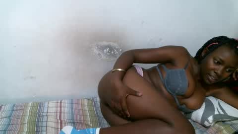 Snapshot of britieh chatting on 10-12-25, 09:19 leccie online show from 10-12-25, 09:19