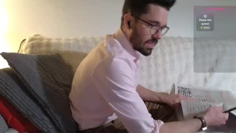 Snapshot of britishpoet chatting on 03-27-26, 07:35 Callum online show from 03-27-26, 07:35