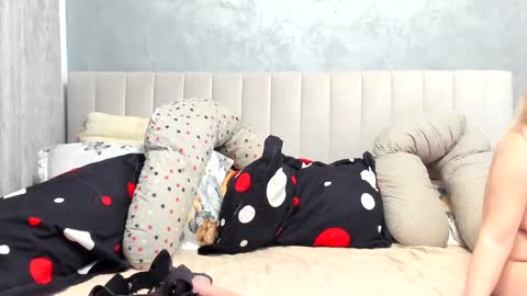 Snapshot of britney_night chatting on 02-03-25, 11:09 Betty Lara-real name online show from 02-03-25, 11:09