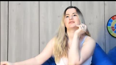 Snapshot of britney_night chatting on 01-31-26, 07:11 Betty Lara-real name online show from 01-31-26, 07:11