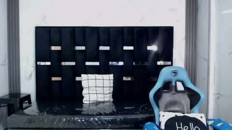 Britney  online show from 04-17-26, 02:47